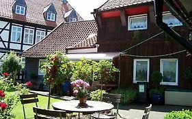 Altes Tageloehnerhaus Von 1510 Mit Garten Und Parkplatz